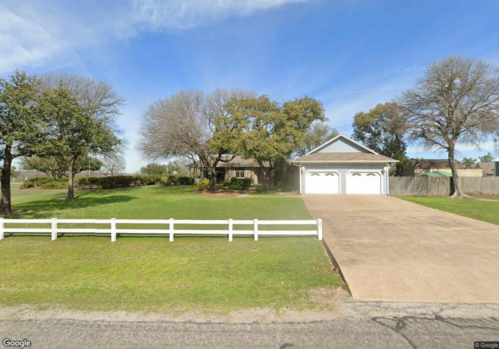 101 Wood Creek Ct, Weatherford, TX 76087 - photo 1