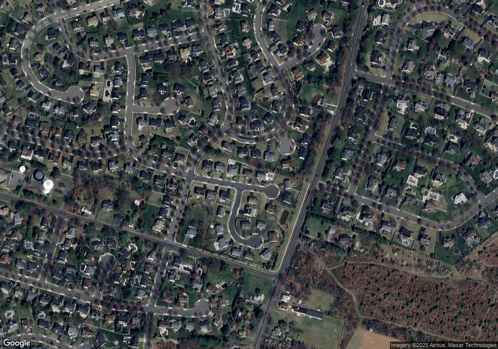 7 Pasteur Ct, East Windsor, NJ 08520 - photo 1