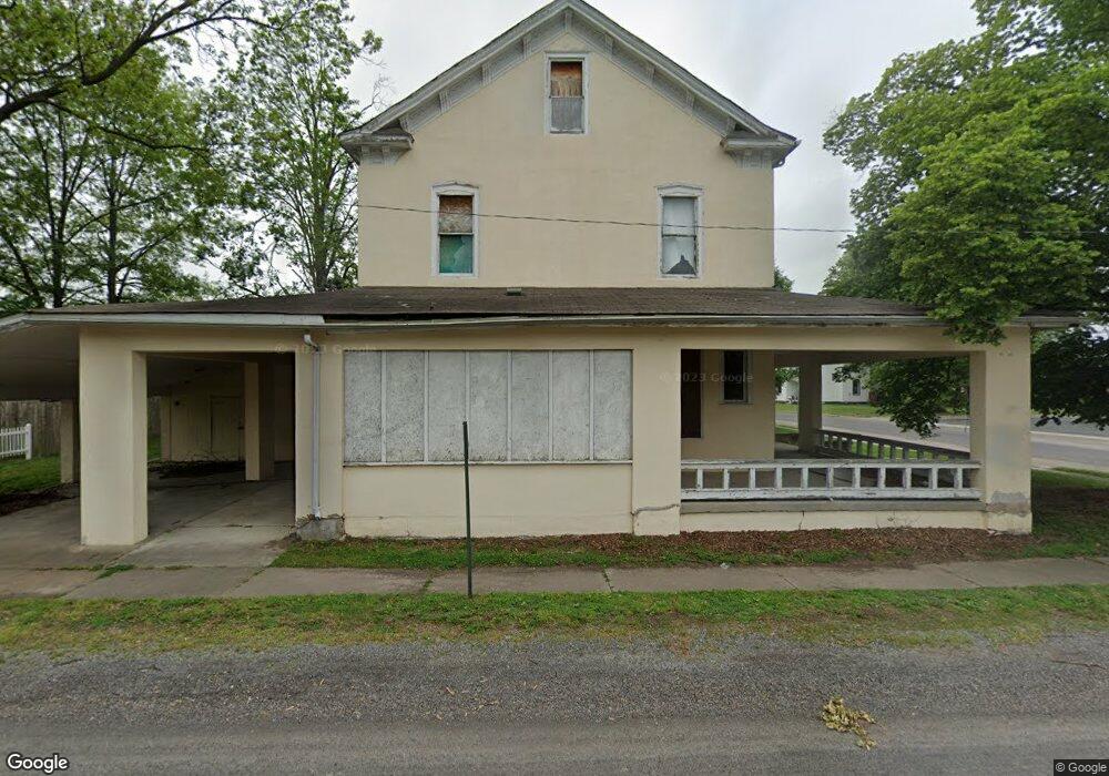 301 W Washington St, Freeburg, IL 62243 - photo 1