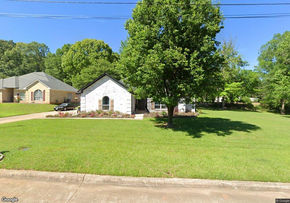 709 Geneva Dr, Wake Village, TX 75501 - photo 1