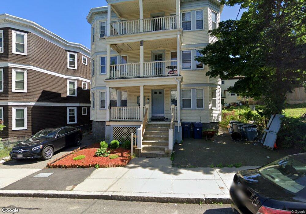 51 Lithgow St unit 2, Dorchester Center, MA 02124 - photo 1