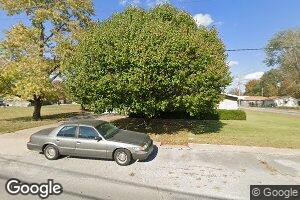801 W Sylvia Ave, Christopher, IL 62822