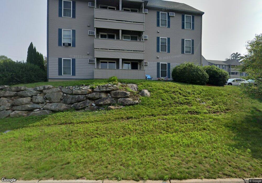 90 Eastern Ave, Manchester, NH 03104 - photo 1