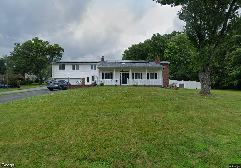 2 Latimer Ln, Bloomfield, CT 06002 - photo 1