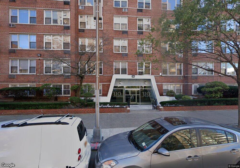 Glenn Briar unit 2D, Brooklyn, NY 11218 - photo 1