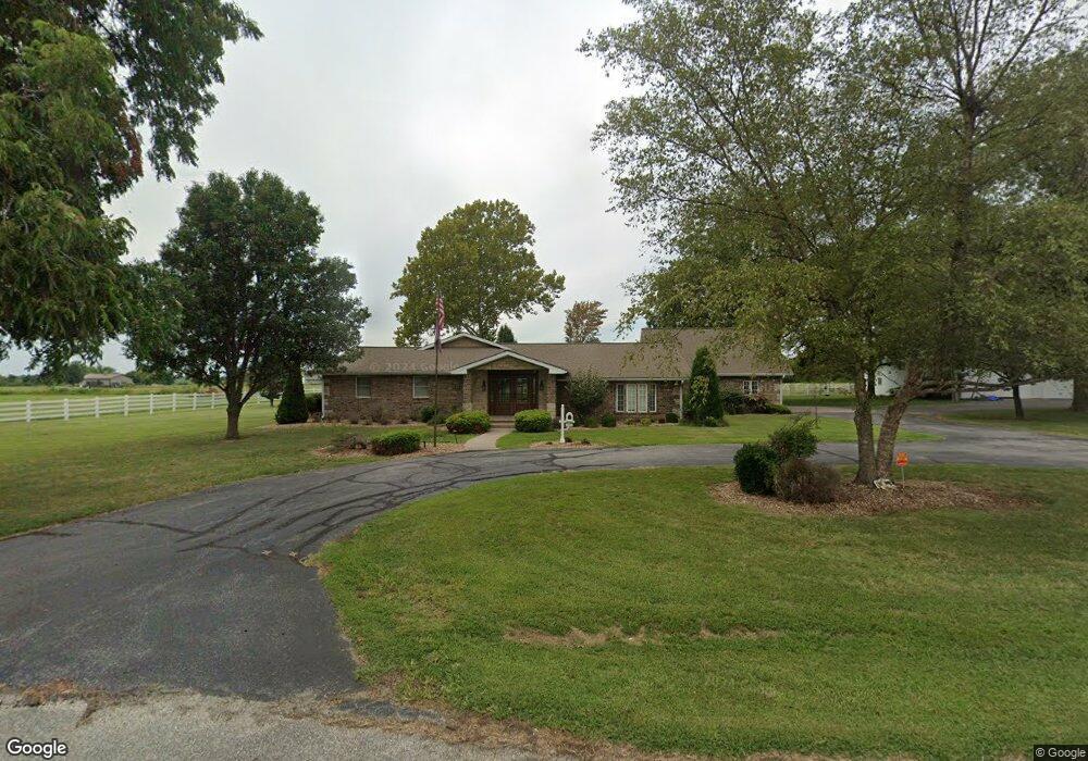 421 S Lovers Ln, Columbus, KS 66725 - photo 1