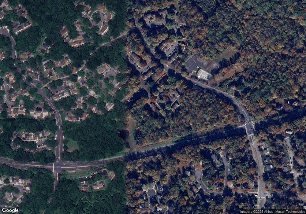 8924 Shamrock Ct, Springfield, VA 22152 - photo 1