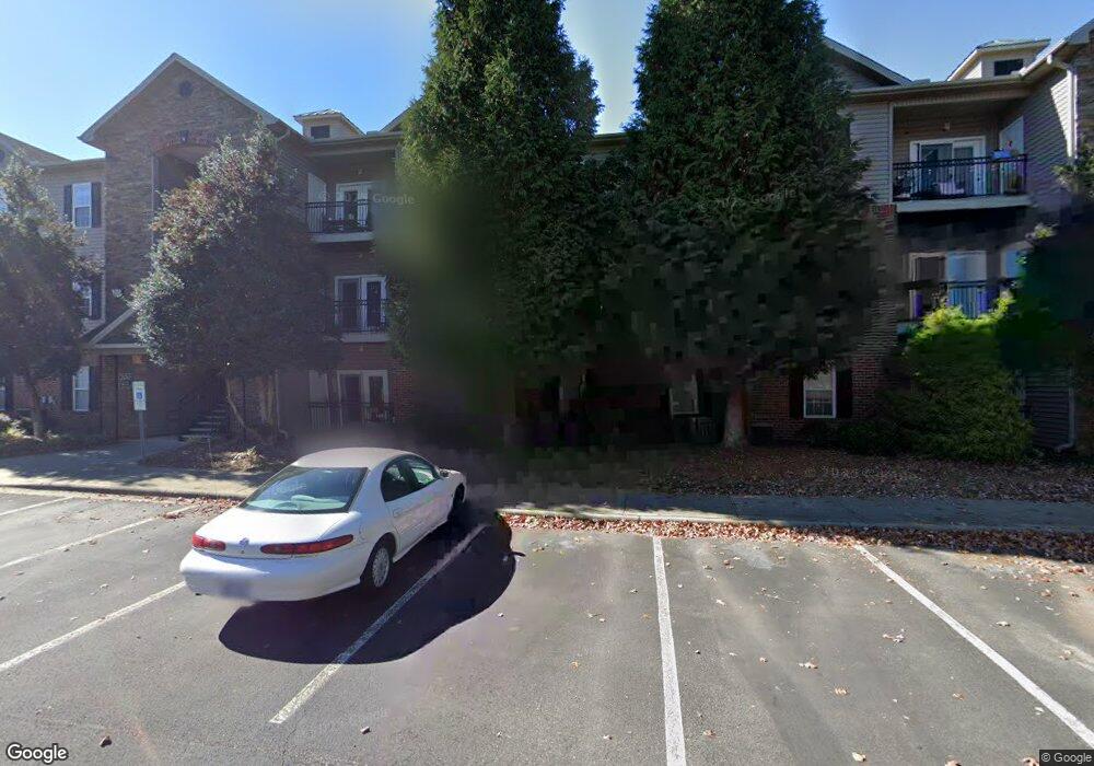 211 Appeldoorn Cir, Asheville, NC 28803 - photo 1