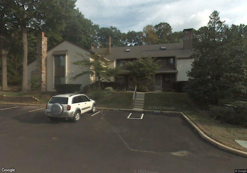 41 Oak Knoll Dr unit E41, Berwyn, PA 19312 - photo 1