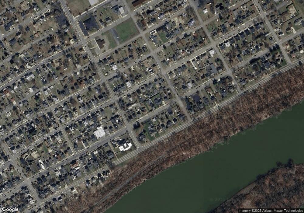 621 E 2nd St, Berwick, PA 18603 - photo 1