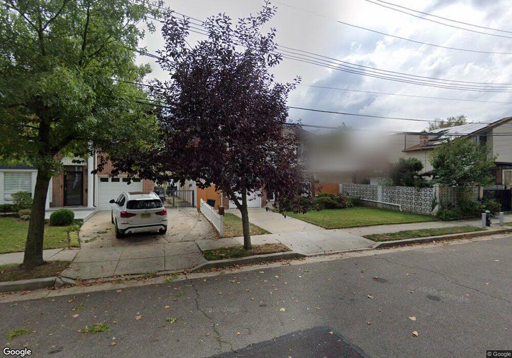 233-14 38th Dr, Little Neck, NY 11363 - photo 1