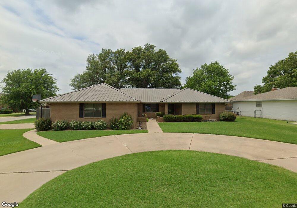1327 Brookhaven St, Ardmore, OK 73401 - photo 1