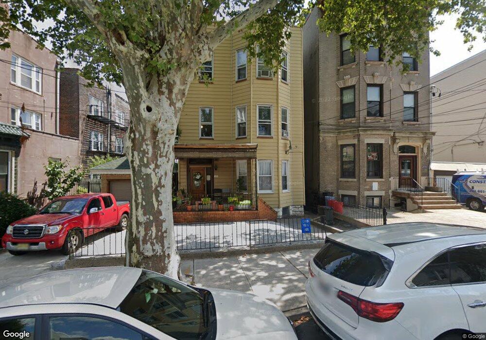 476 Gregory Ave unit 2, Weehawken, NJ 07086 - photo 1