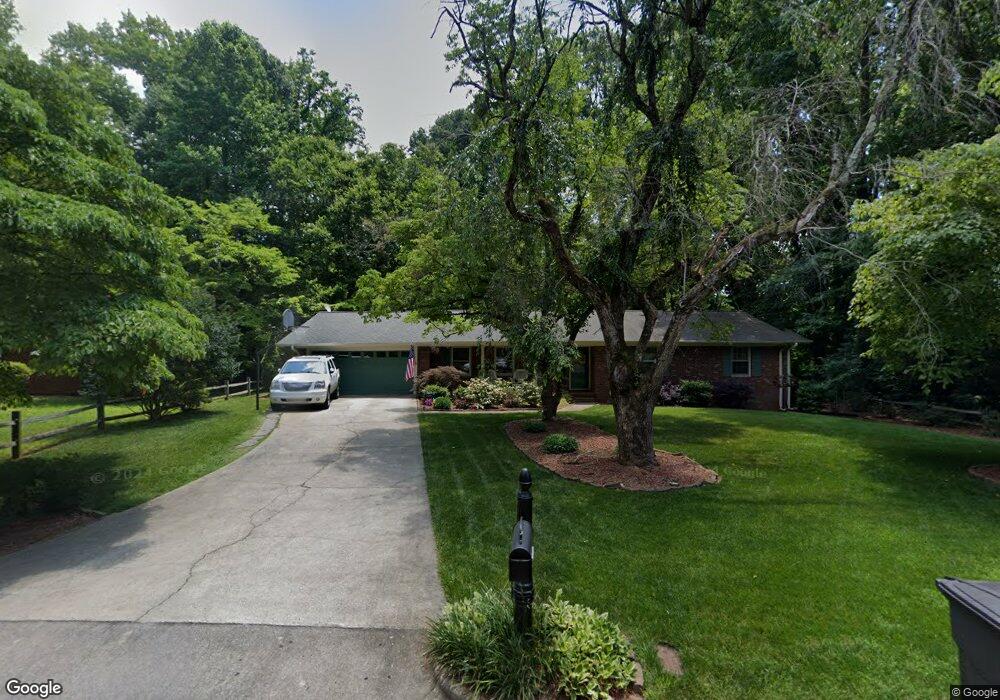 920 Brookwood Ct, Statesville, NC 28677 - photo 1