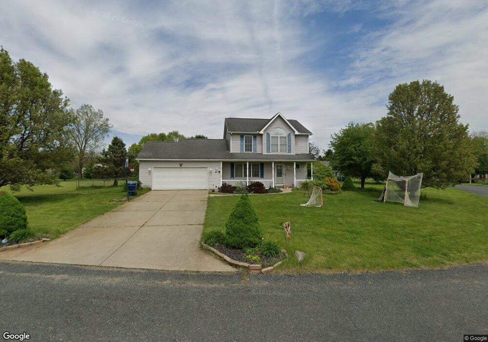 200 Gull Pointe Dr, Battle Creek, MI 49037 - photo 1