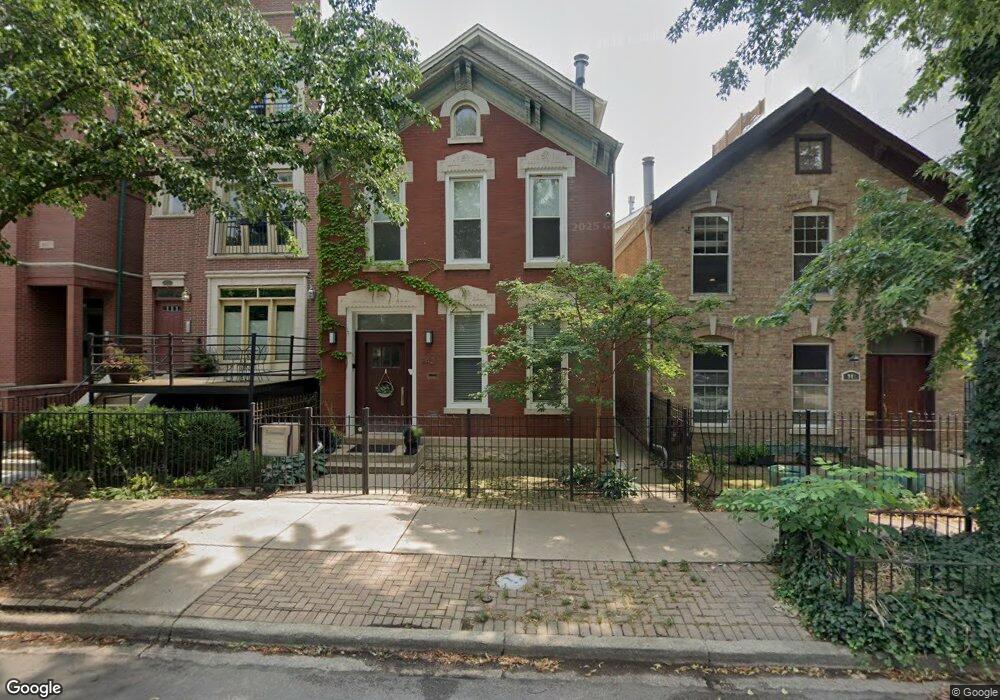 943 N Honore St, Chicago, IL 60622 - photo 1