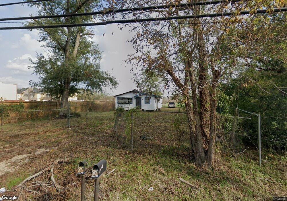 5746 Cebra St, Houston, TX 77091 - photo 1