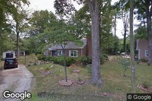 13 White Oak Dr, Newport News, VA 23601