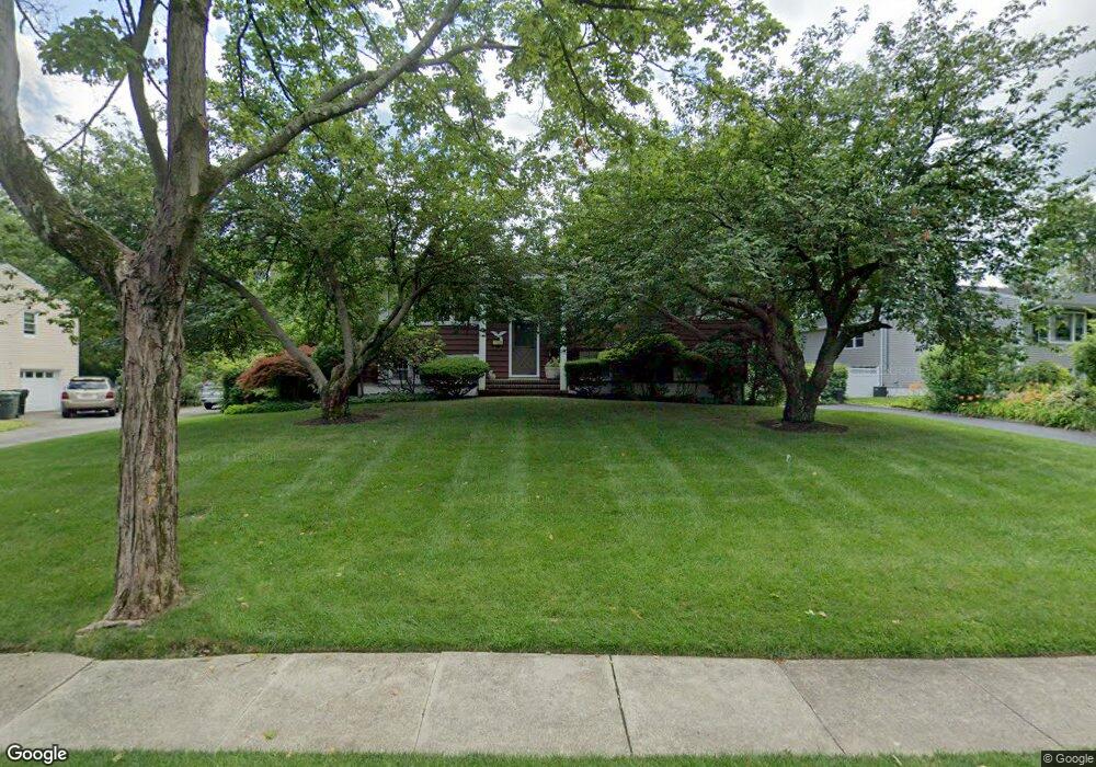 274 West Dr, Paramus, NJ 07652 - photo 1