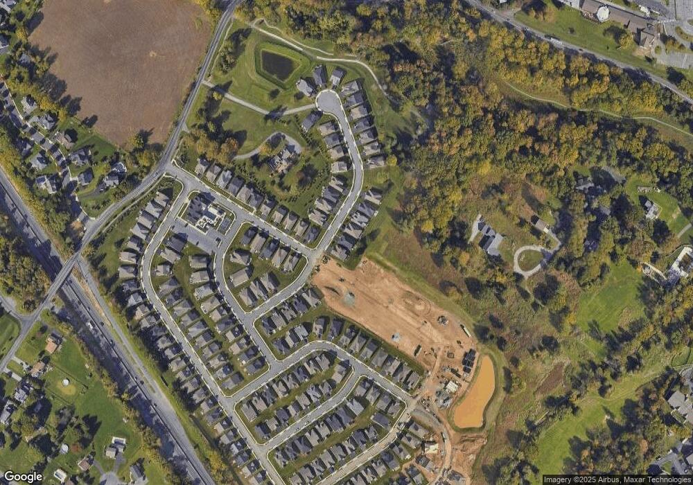 4108 Clearbrook Rd, Emmaus, PA 18049 - photo 1