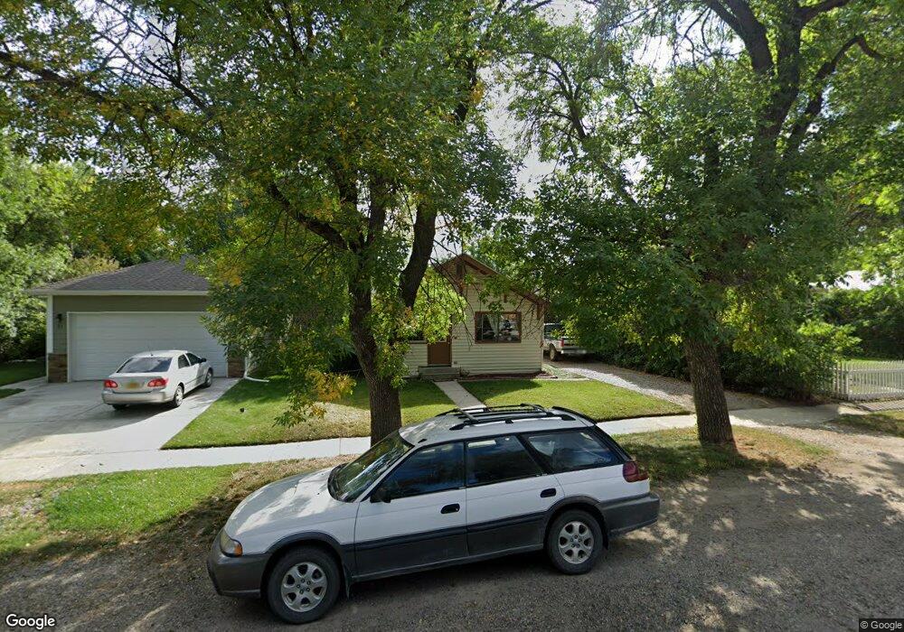 29 W 2nd Ave N, Columbus, MT 59019 - photo 1