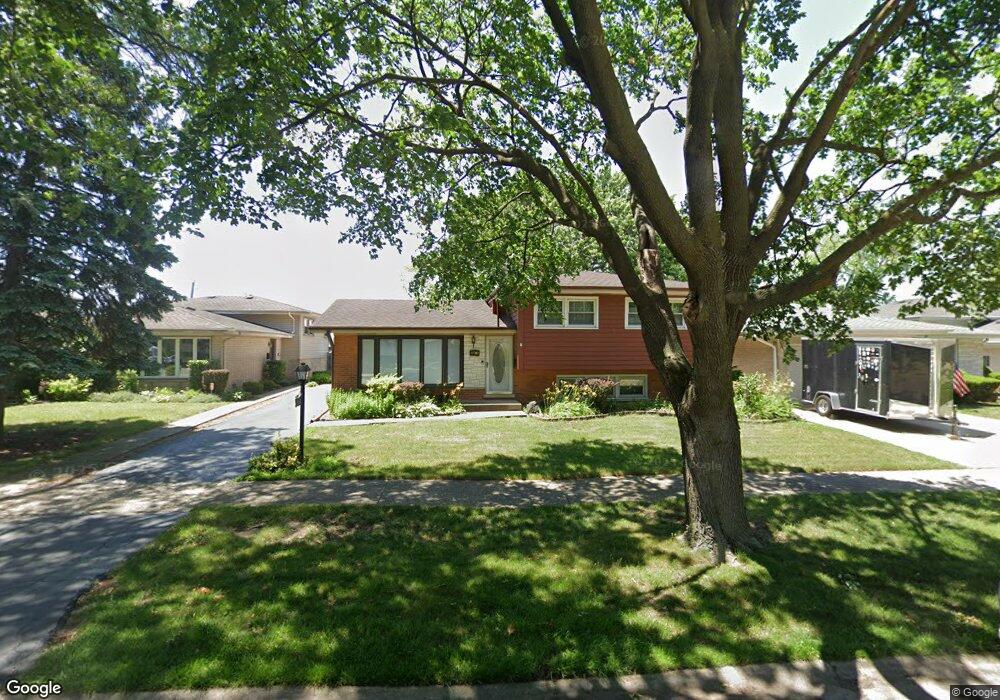 1926 S Tures Ln, Des Plaines, IL 60018 - photo 1
