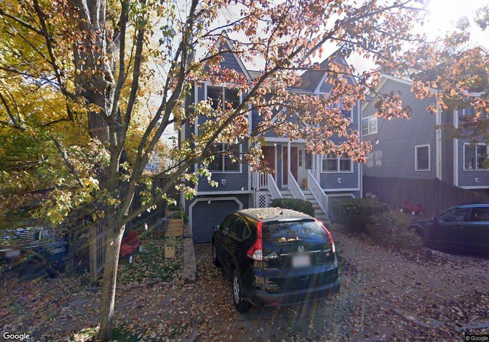 27 Prescott St unit 2, Arlington, MA 02474 - photo 1