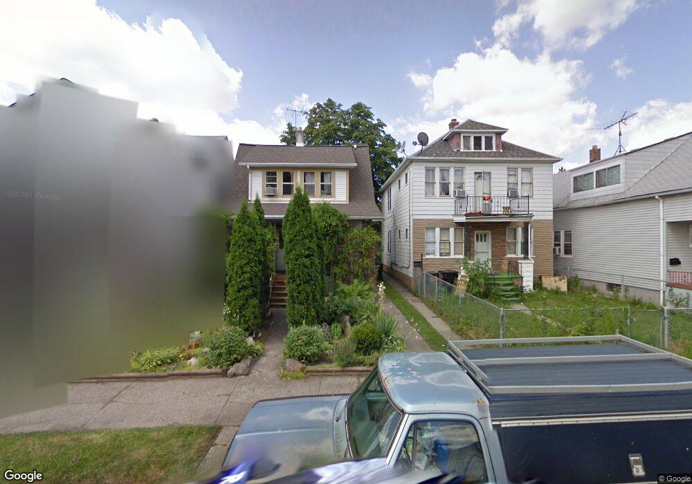 12279 Mcdougall St, HamtraMcK, MI 48212 - photo 1