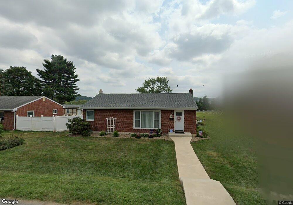 6021 Huntingdon Cir, Harrisburg, PA 17111 - photo 1