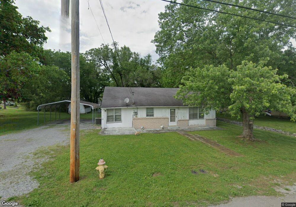 129 Butler St, Shelbyville, TN 37160 - photo 1