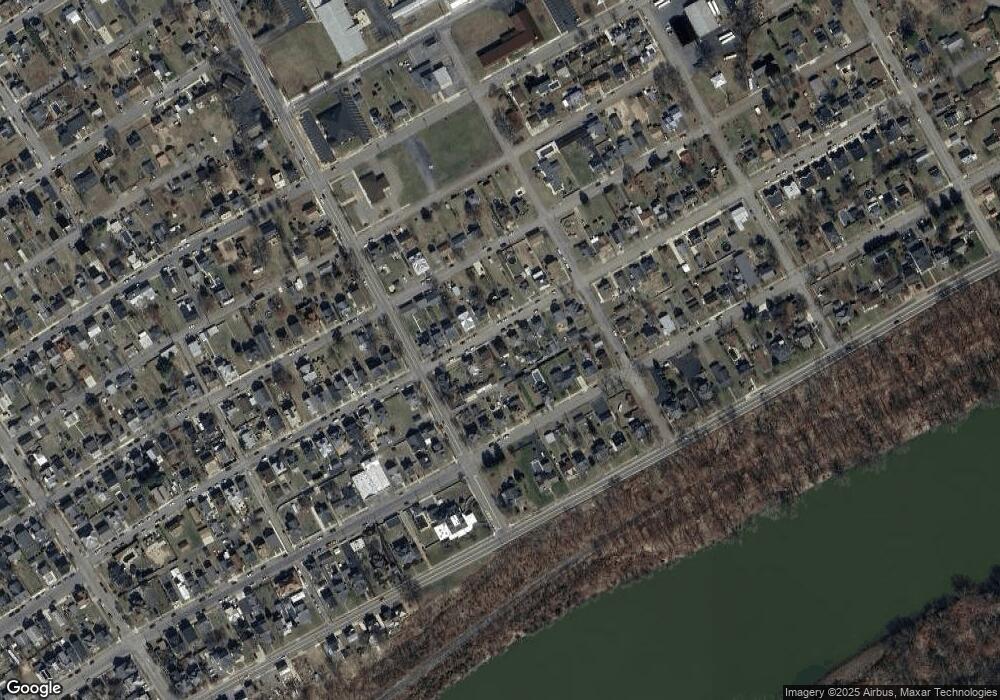 618 E 3rd St, Berwick, PA 18603 - photo 1