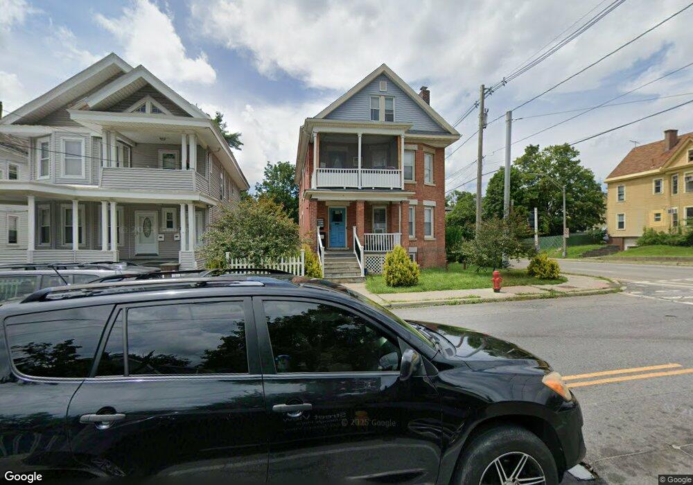 18 Innis Ave unit 1, Poughkeepsie, NY 12601 - photo 1