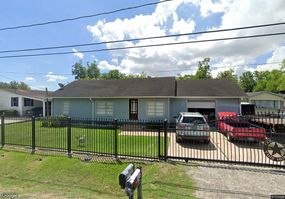 14518 Renault St, Houston, TX 77015 - photo 1
