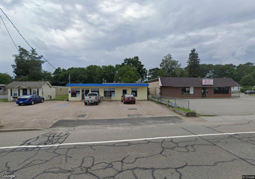 433 W Shore Rd, Warwick, RI 02889 - photo 1