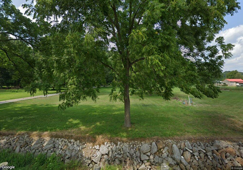 1980 Blue Valley Rd SE, Lancaster, OH 43130 - photo 1