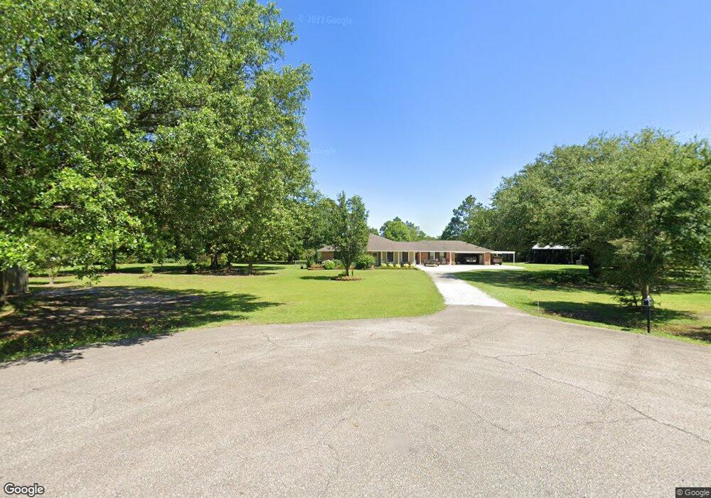 215 S Holiday Dr, Slidell, LA 70461 - photo 1