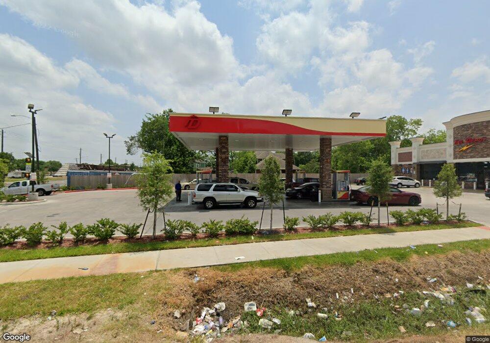 4638 Briscoe St, Houston, TX 77051 - photo 1