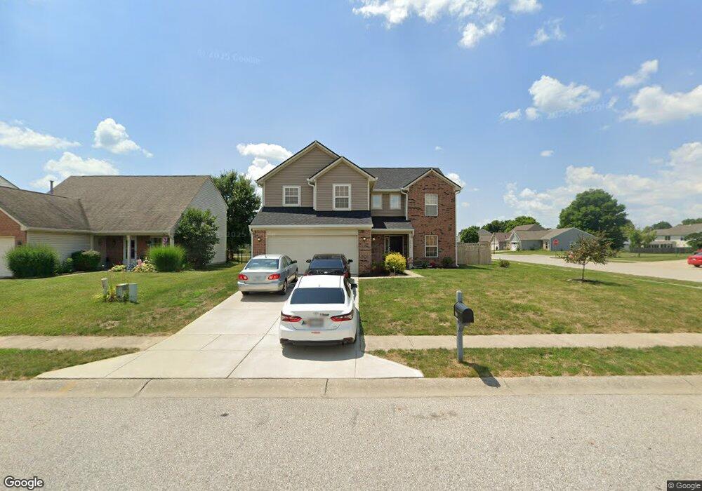 2840 Big Cone Ct, Whiteland, IN 46184 - photo 1