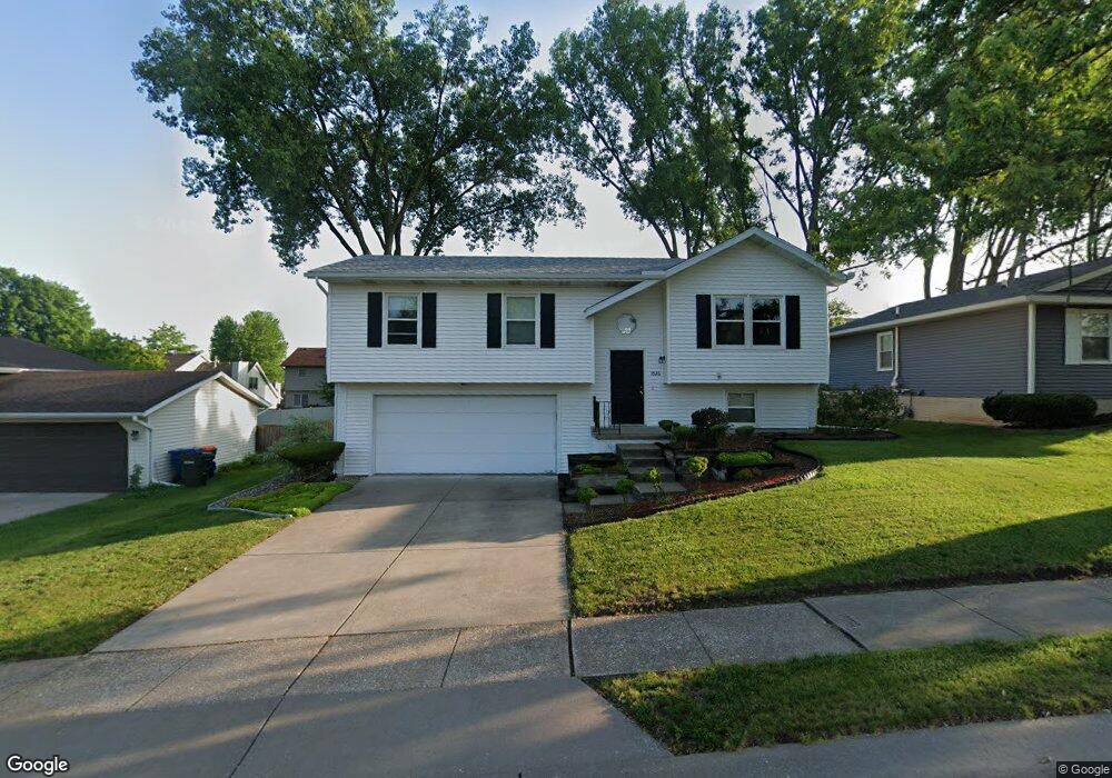 1526 W 48th St, Davenport, IA 52806 - photo 1