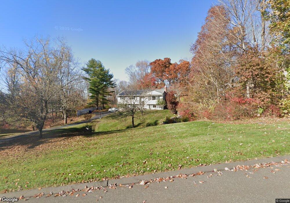 4 Willow Run, Brookfield, CT 06804 - photo 1