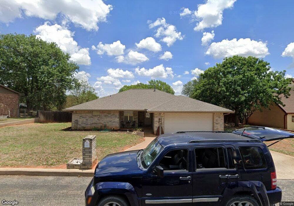 114 Edgewood Dr, Fredericksburg, TX 78624 - photo 1