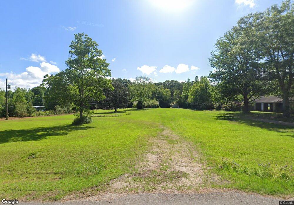 212 Jordan Dr, Laurel, MS 39443 - photo 1