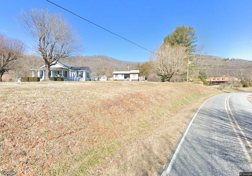 38 Cassada Dr, Franklin, NC 28734 - photo 1