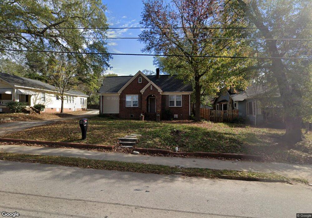 227 S Oliver St, Elberton, GA 30635 - photo 1