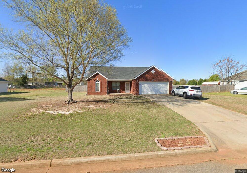 207 Danube Way, Byron, GA 31008 - photo 1