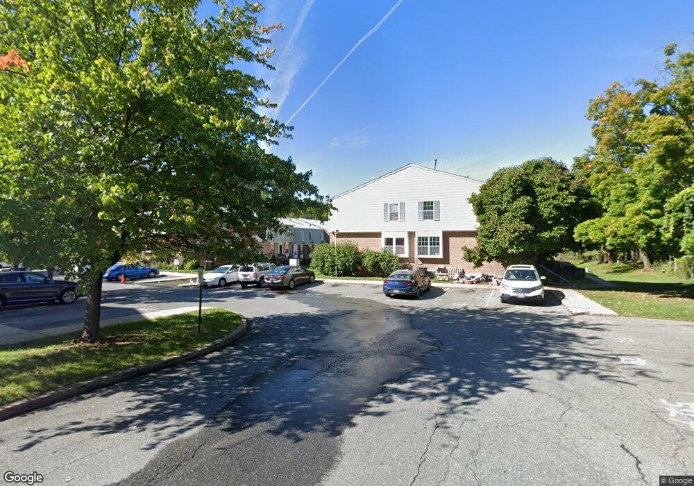 555 W Diamond Ave, Gaithersburg, MD 20877 - photo 1