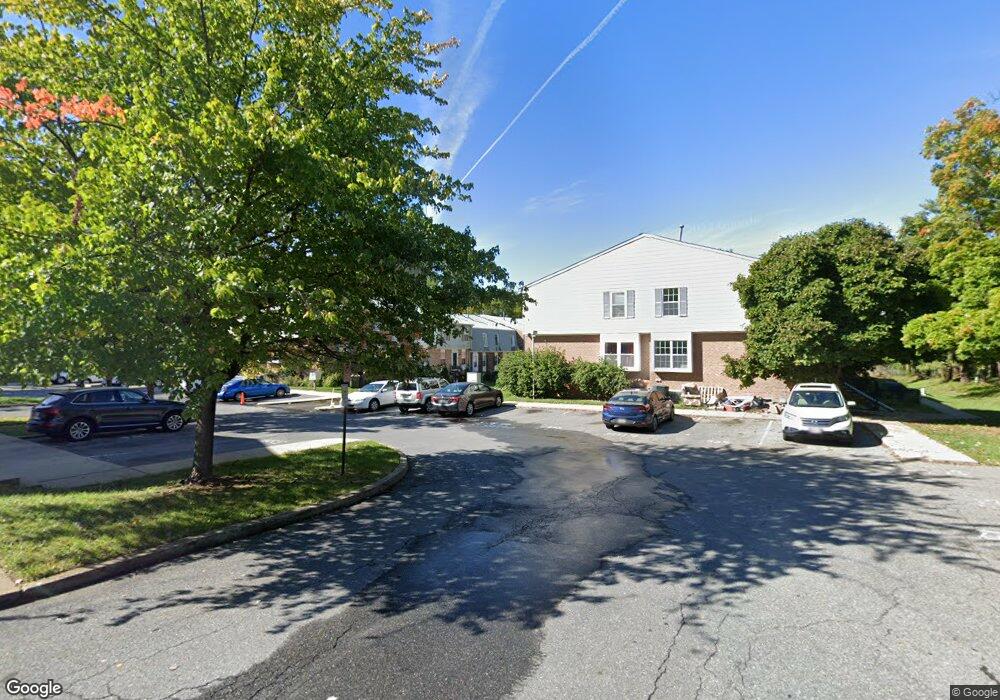 585 W Diamond Ave, Gaithersburg, MD 20877 - photo 1