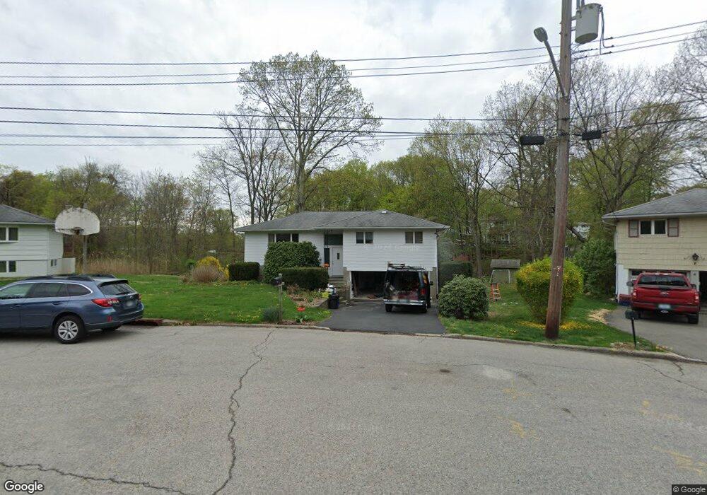 6 Duers Ct, Ossining, NY 10562 - photo 1