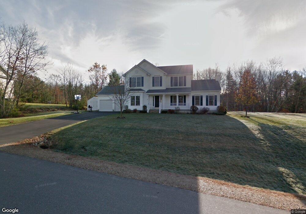 14 Pasture Dr, Goffstown, NH 03045 - photo 1