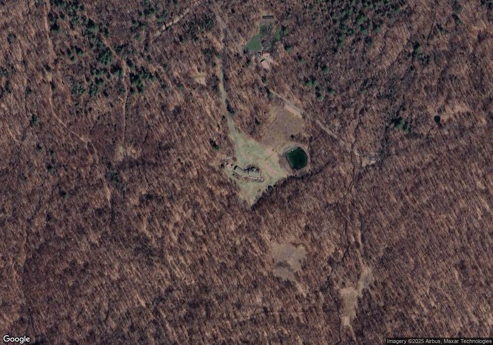 424 Coolidge Ln, Dorset, VT 05251 - photo 1